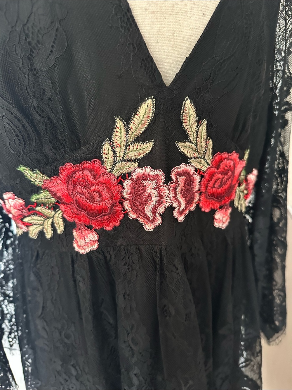 SHEIN Curve Black Lace Witchy Goth Rose Embroidered Dress Long Sleeve Coquette - Picture 4 of 14